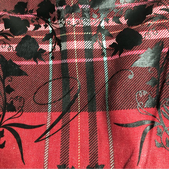 Victoria  secret shoulder Tote bag red black plaid. 15”WX18LX11”H - Picture 6 of 6